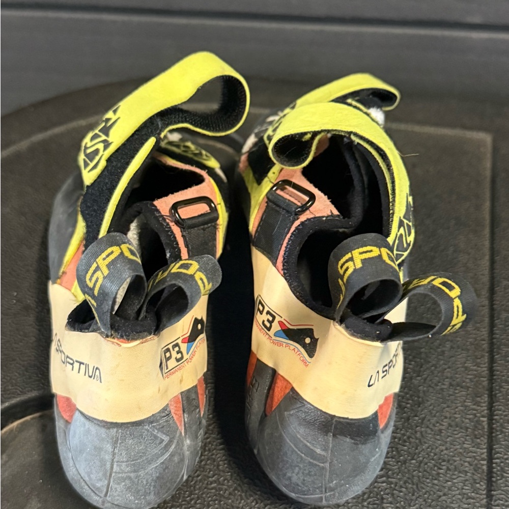 La sportiva 

Otaki Climbing Shoe - Women's